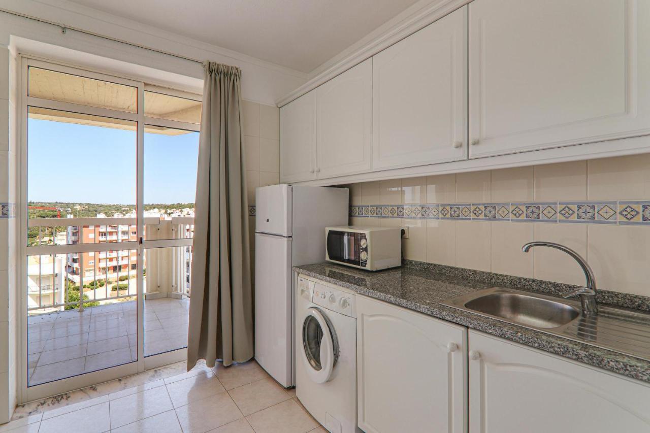 Oura 9ºa Apartment Armacao de Pera Luaran gambar